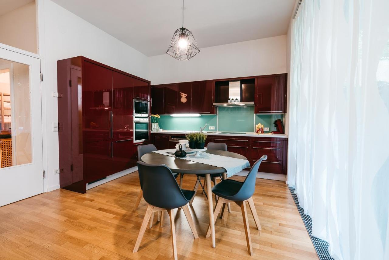 Luxury Downtown Appartement Mit Garage 格拉茨 外观 照片